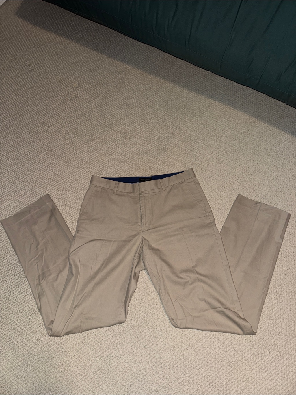 Banana Republic Menâs Pants - Classic Chino Style 33x34